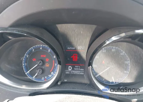 2016 Toyota Corolla S Plus z USA, uszkodzony, nr VIN 2T1BURHE9GC557233